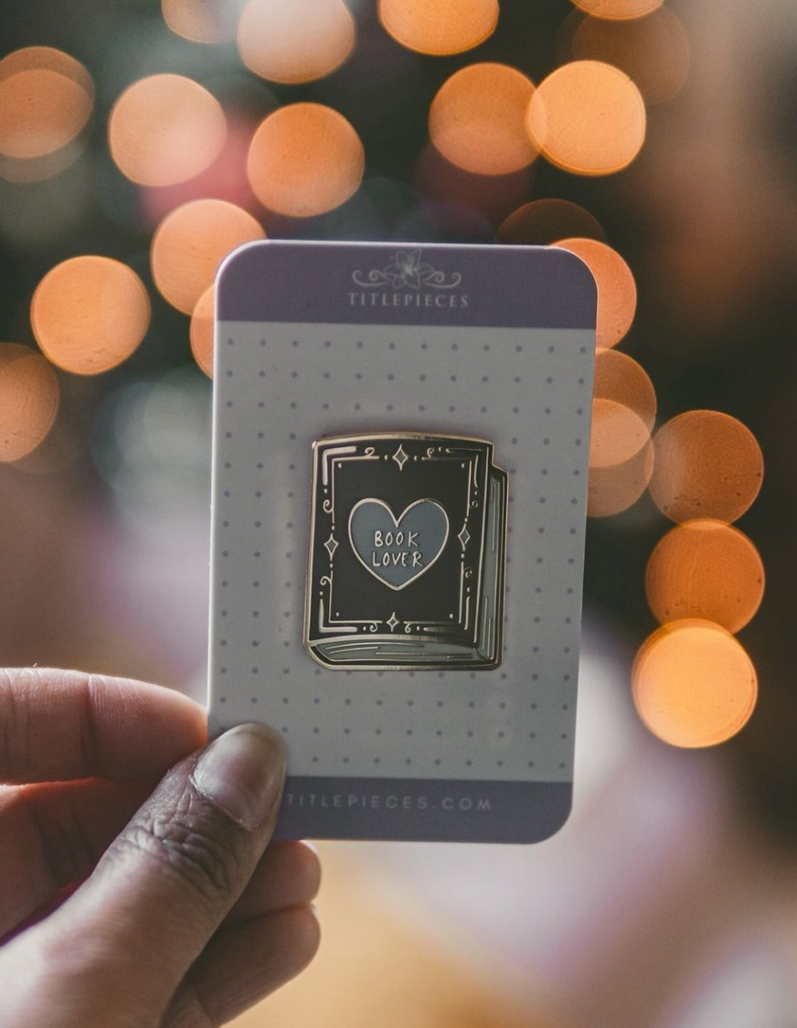 BOOK LOVER Enamel Pin